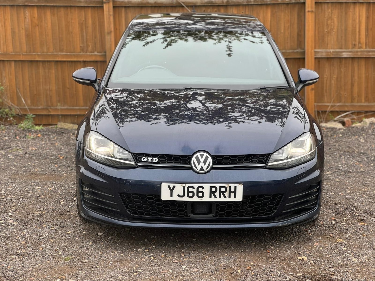 Used Volkswagen Golf 2017 for sale - 76238889: Photo 3