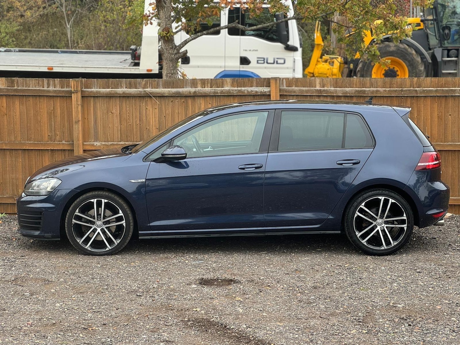 Used Volkswagen Golf 2017 for sale - 76238889: Photo 8