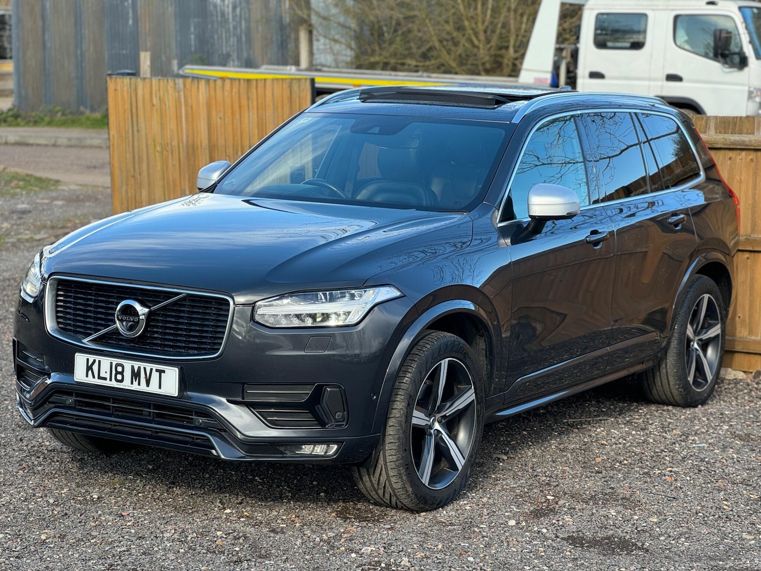 Used Volvo XC90 2018 for sale - 78020040: Photo 3