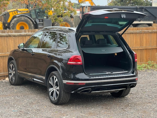 Used Volkswagen Touareg 2015 for sale - 76228085: Photo 7