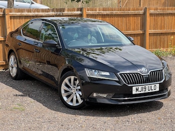 Used Skoda Superb 2019 for sale - 79248076: Photo