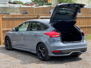 Used Ford Focus 2016 for sale - 78528232: Photo