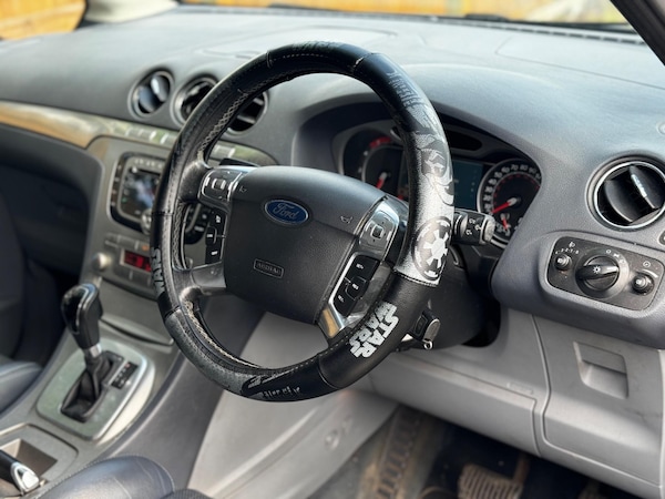Used Ford S-Max 2008 for sale - 75040909: Photo 44