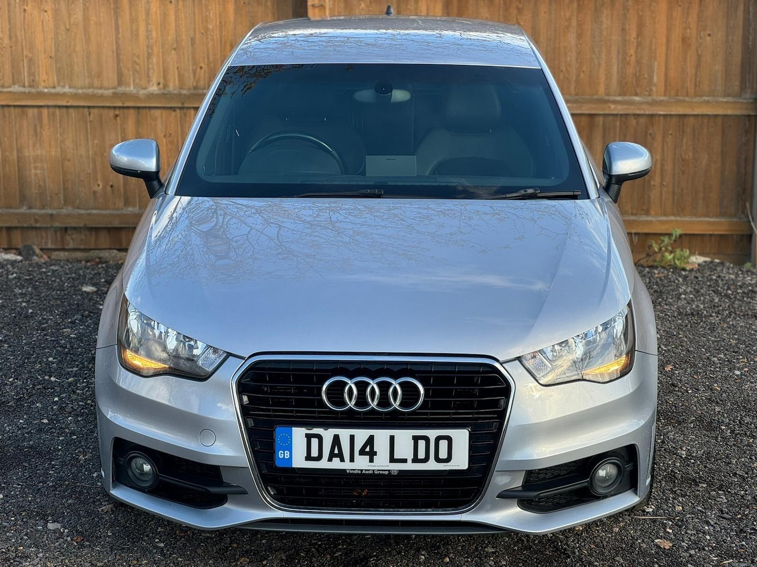 Used Audi A1 2014 for sale - 76572301: Photo 2