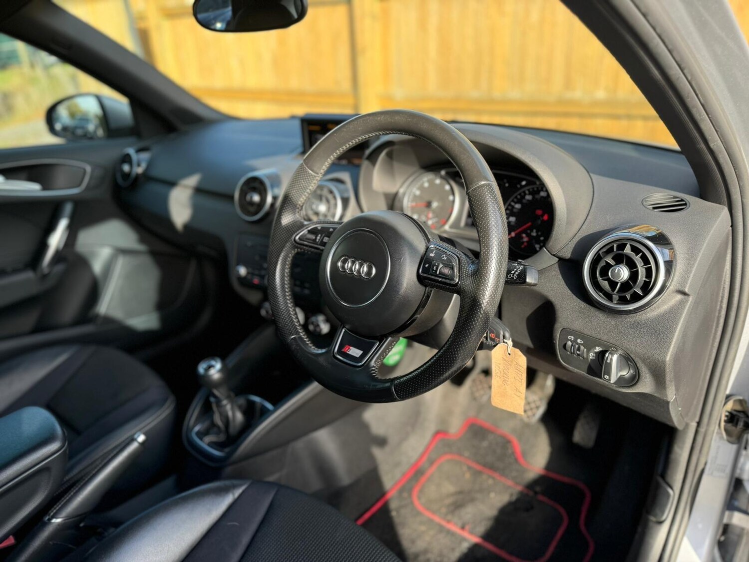 Used Audi A1 2014 for sale - 76572301: Photo 44