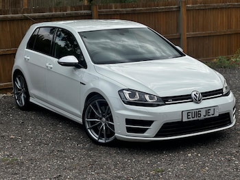 2016 (16) - 2.0 TSI BlueMotion Tech R DSG 4Motion Euro 6 (s/s) 5dr