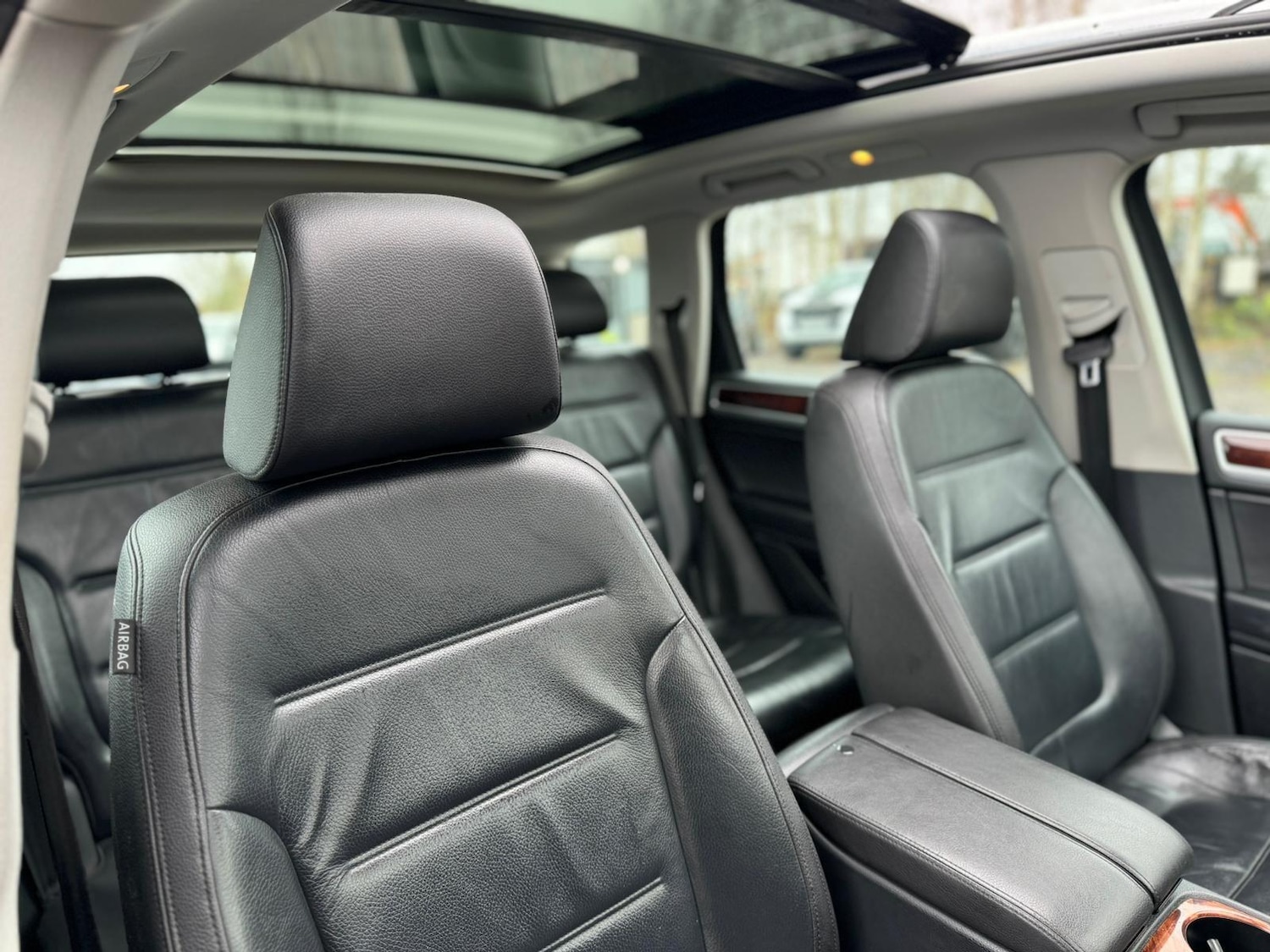 Used Volkswagen Touareg 2012 for sale - 77710425: Photo 20