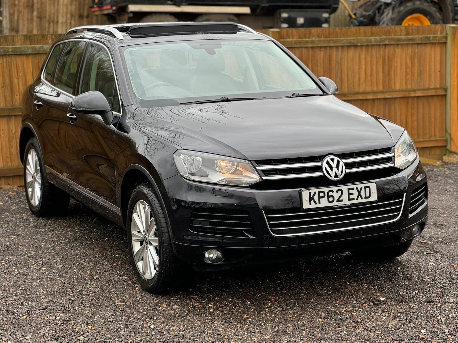 Used Volkswagen Touareg 2012 for sale - 77710425: Photo 5