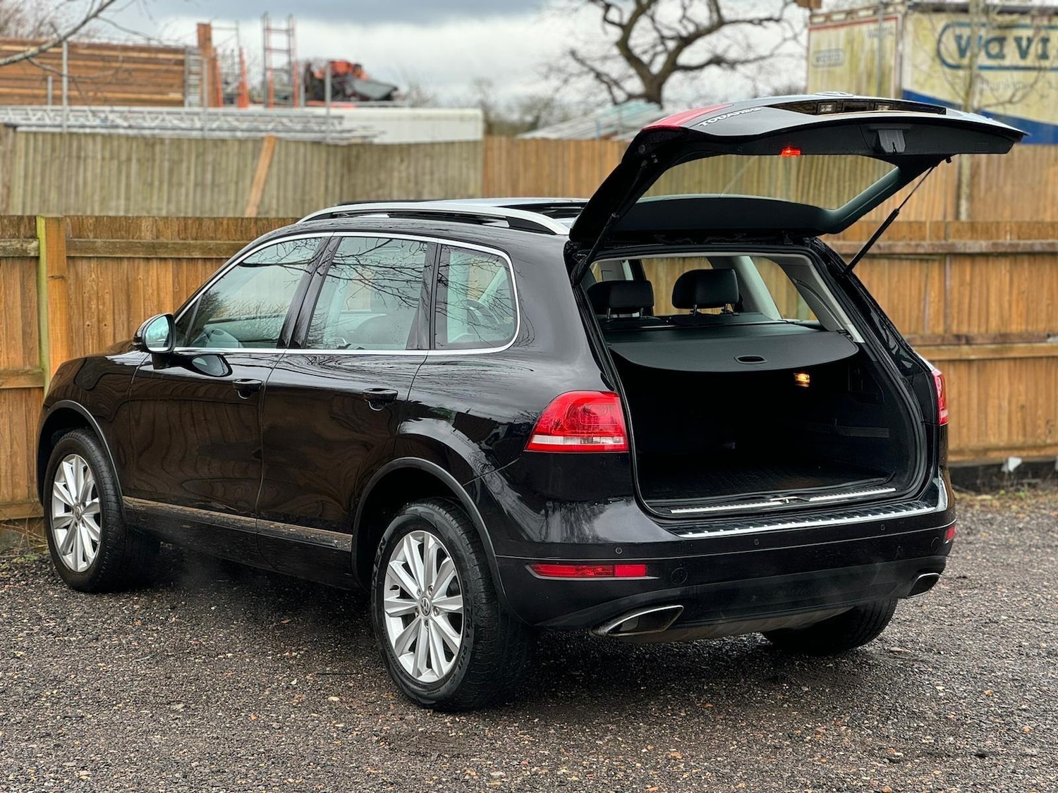 Used Volkswagen Touareg 2012 for sale - 77710425: Photo 7