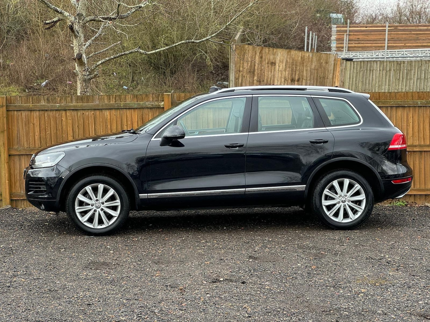 Used Volkswagen Touareg 2012 for sale - 77710425: Photo 8