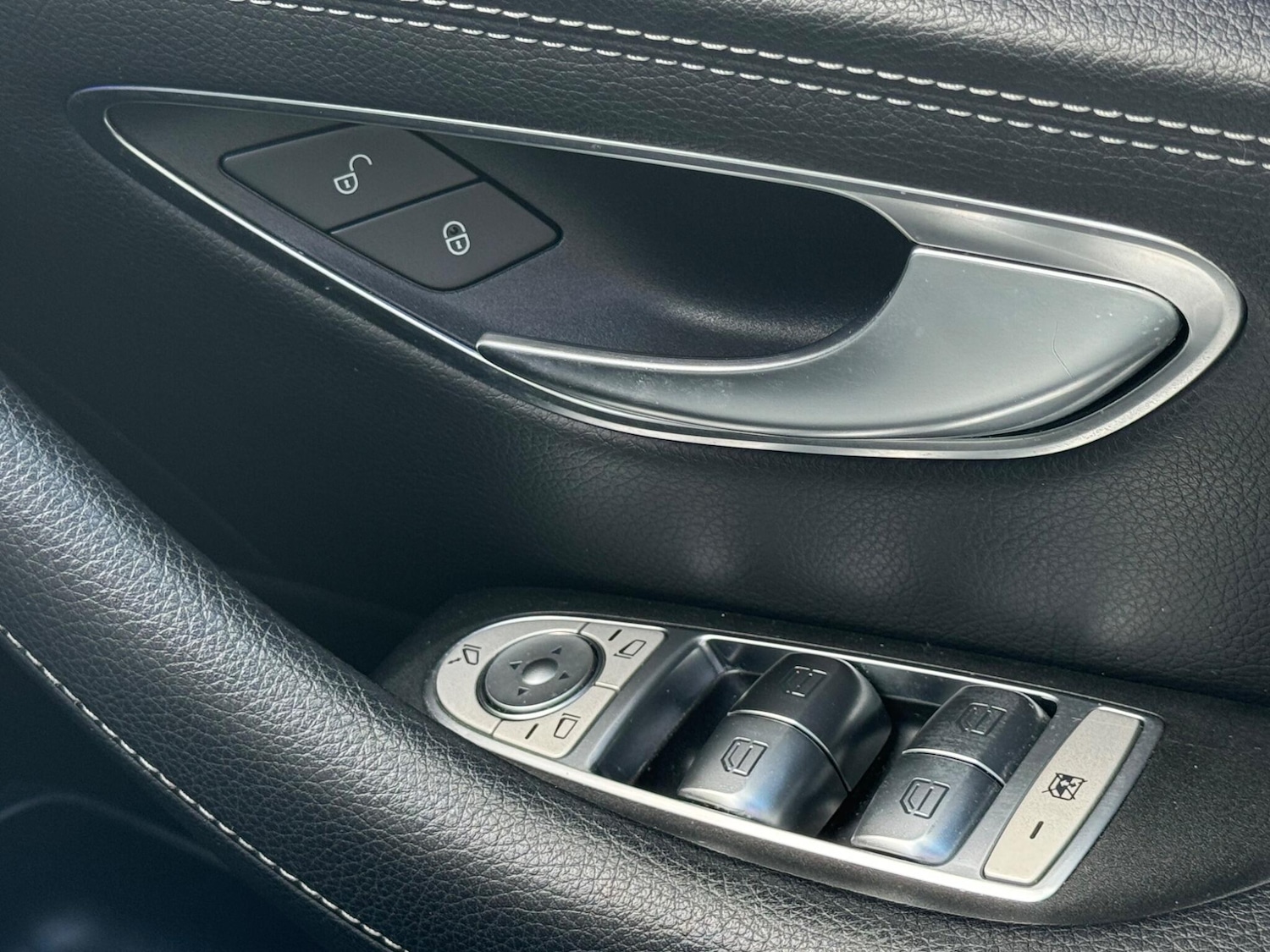 Used Mercedes-Benz E Class 2018 for sale - 78086711: Photo 28