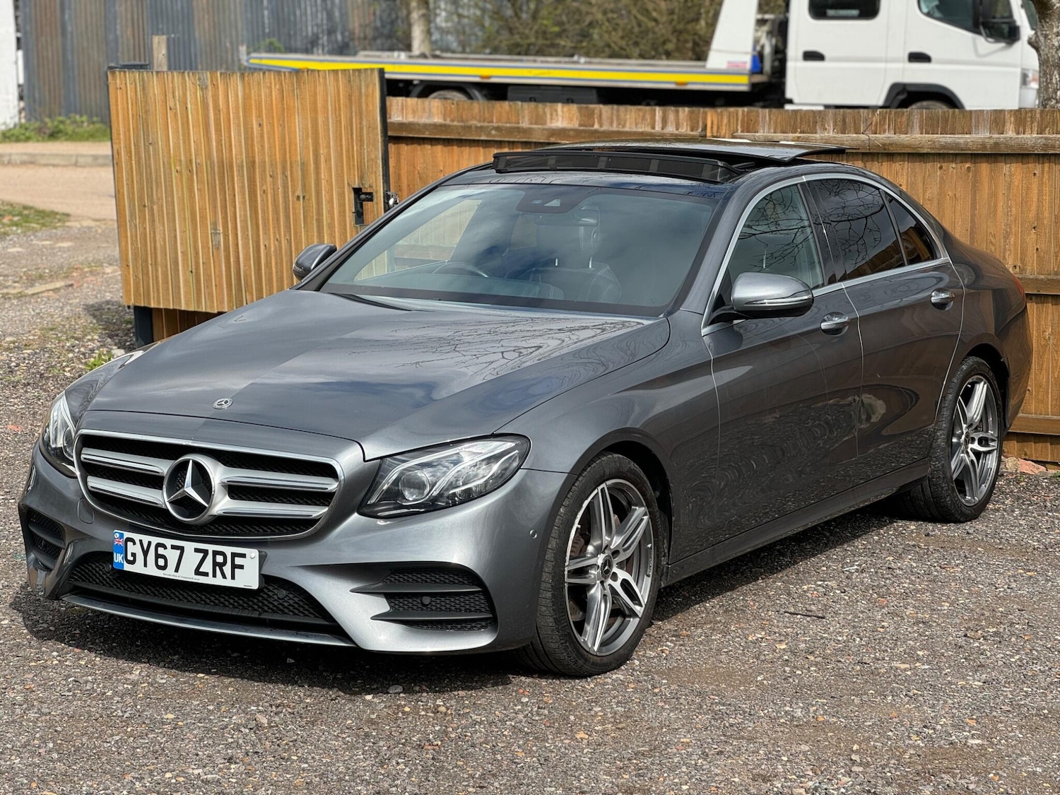 Used Mercedes-Benz E Class 2018 for sale - 78086711: Photo 3