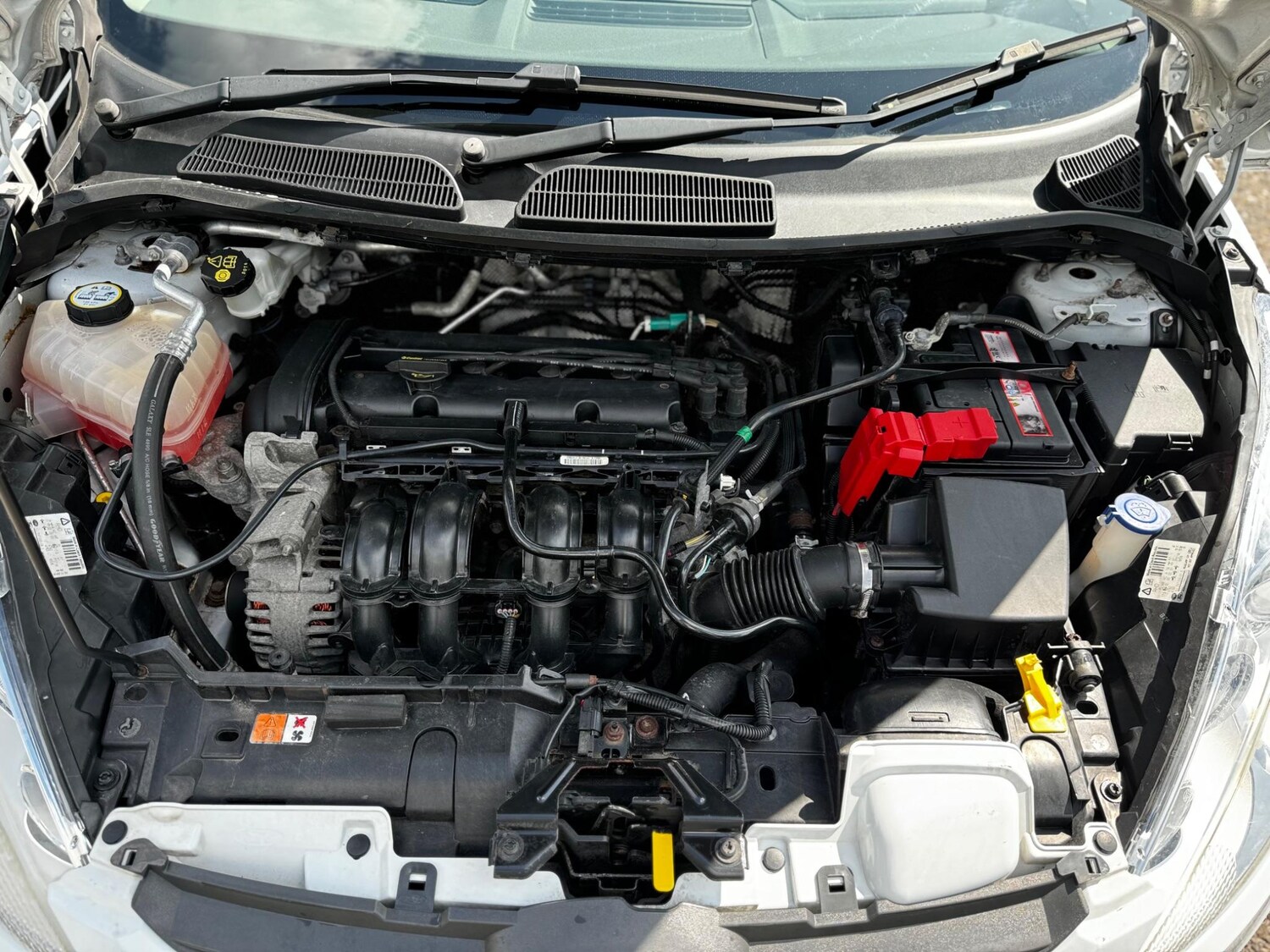 Vehicle 28