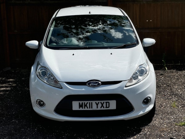 Used Ford Fiesta 2011 for sale - 74837731: Photo 2