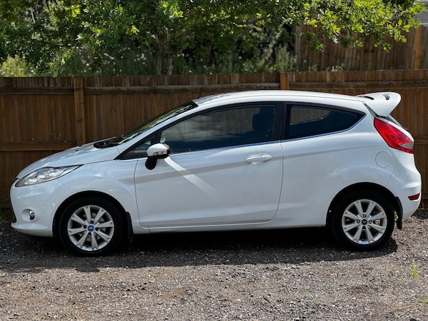 Used Ford Fiesta 2011 for sale - 74837731: Photo 6