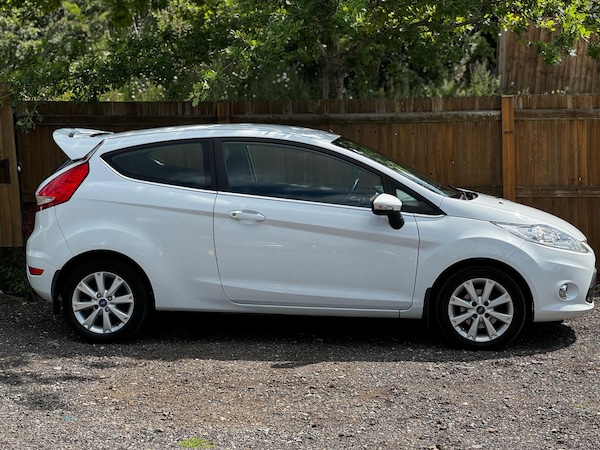 Used Ford Fiesta 2011 for sale - 74837731: Photo 9