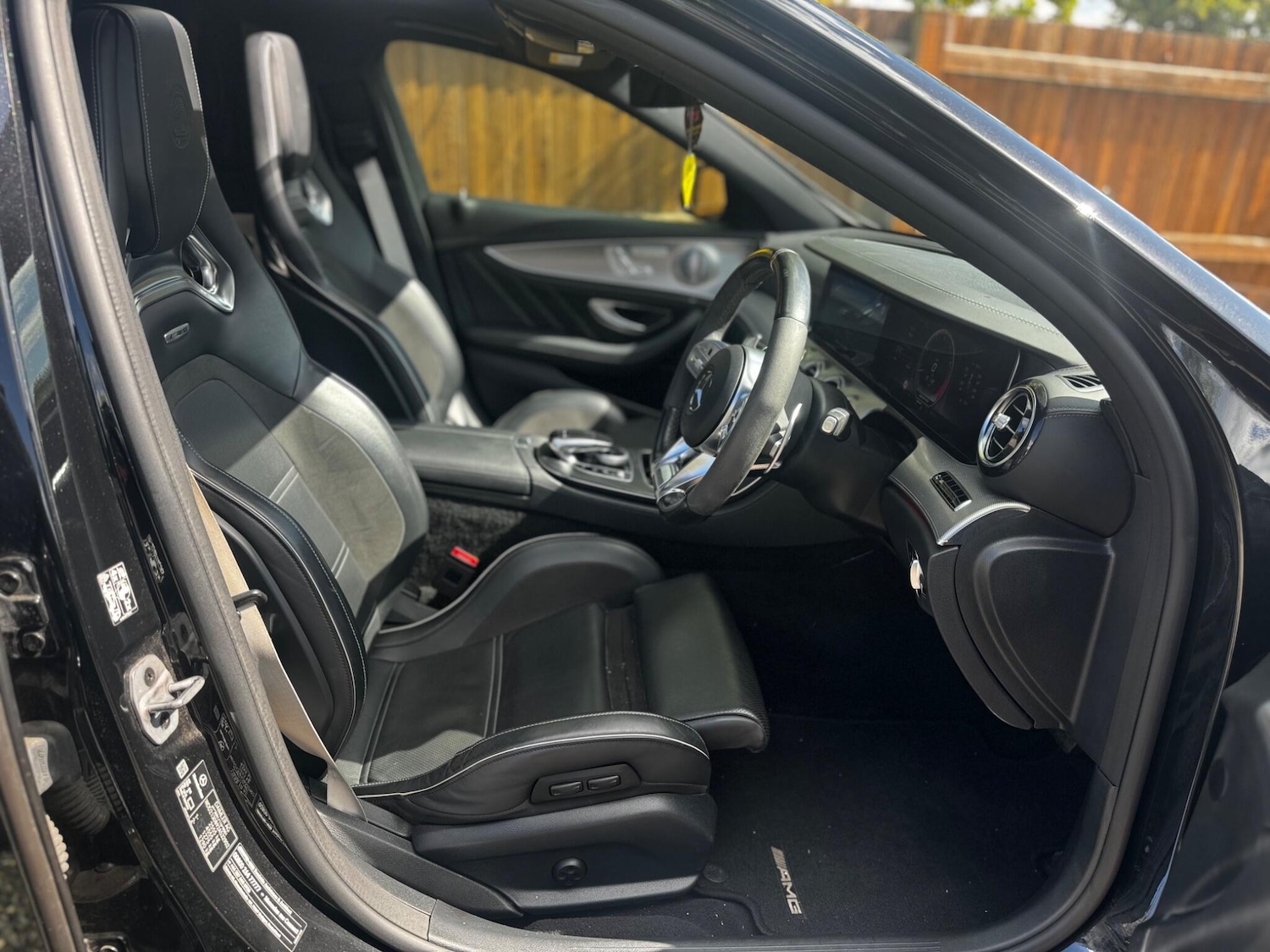 Used Mercedes-Benz E Class 2018 for sale - 76388387: Photo 19