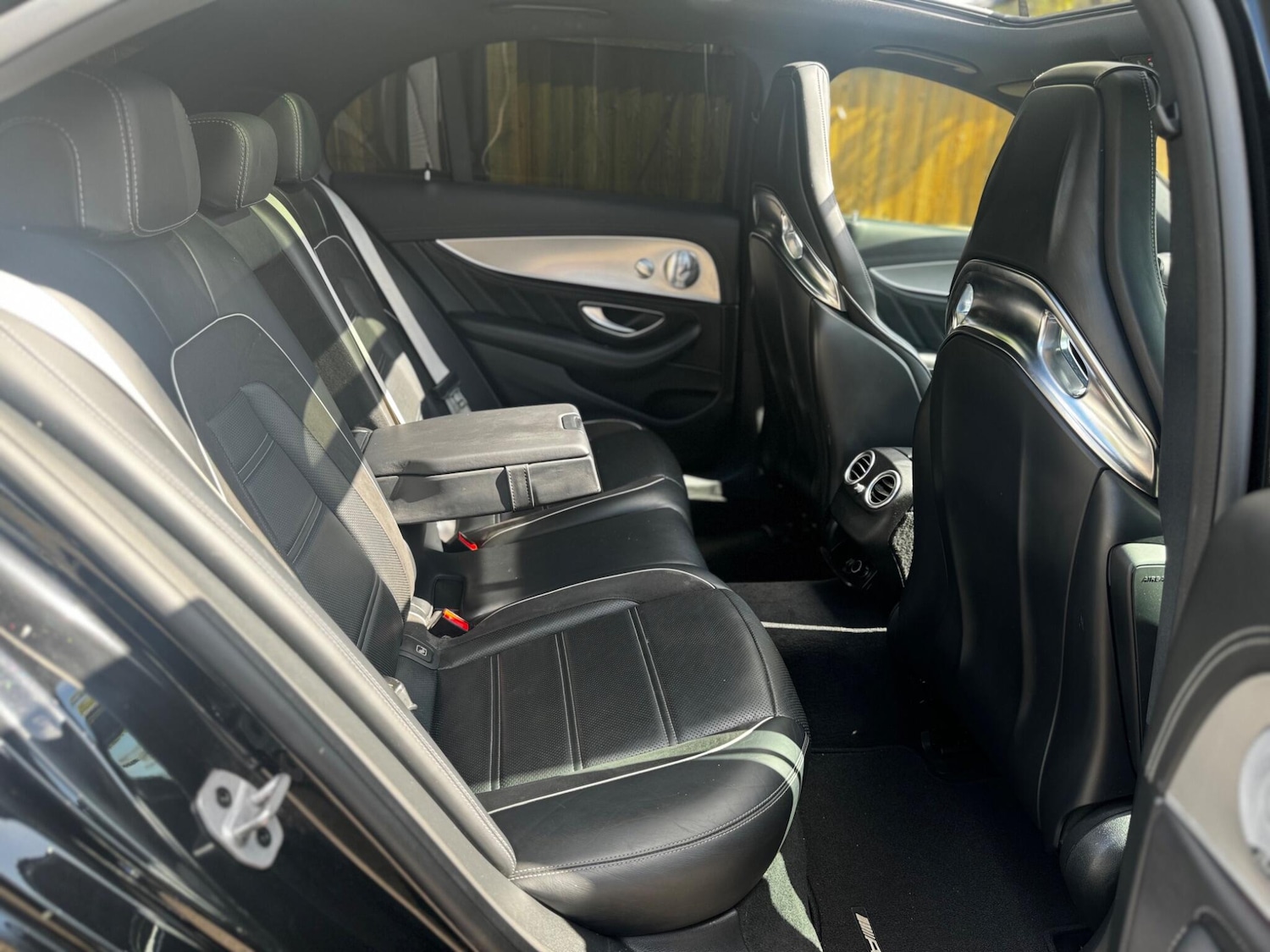 Used Mercedes-Benz E Class 2018 for sale - 76388387: Photo 22