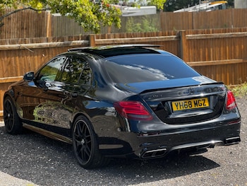 Used Mercedes-Benz E Class 2018 for sale - 76388387: Photo