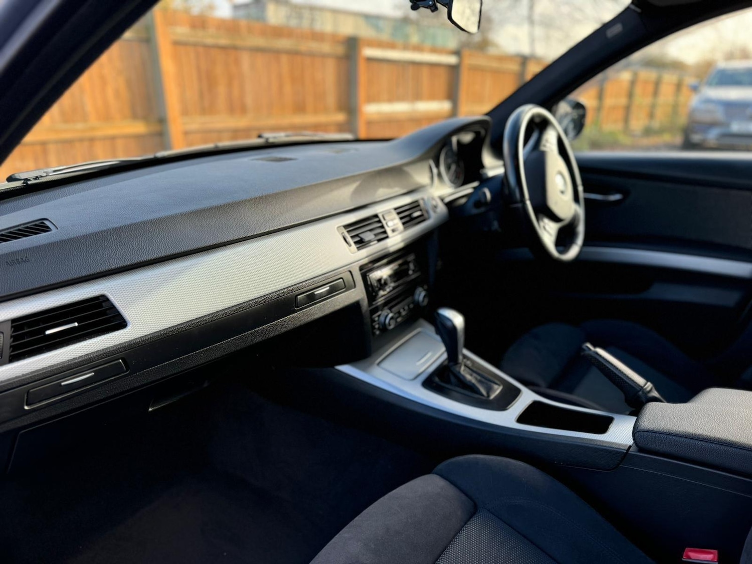 Used BMW 3 Series 2010 for sale - 77097562: Photo 12