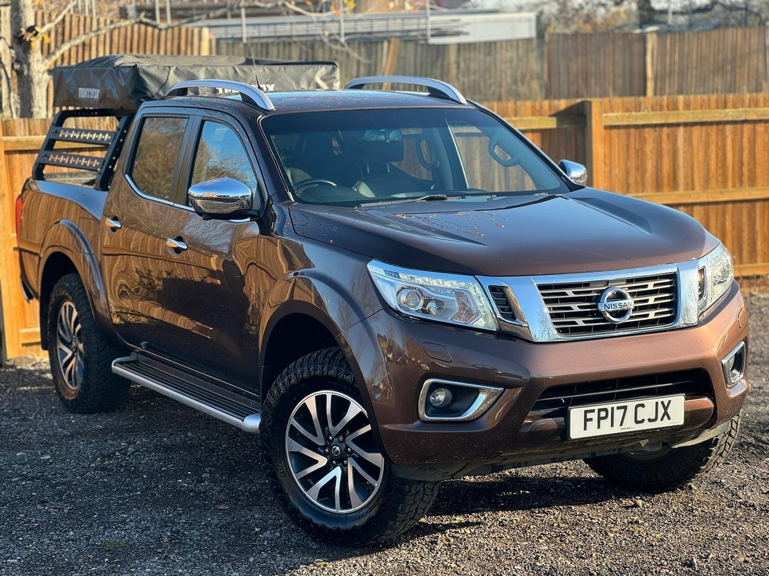 Used Nissan Navara 2017 for sale - 76801958: Photo 1