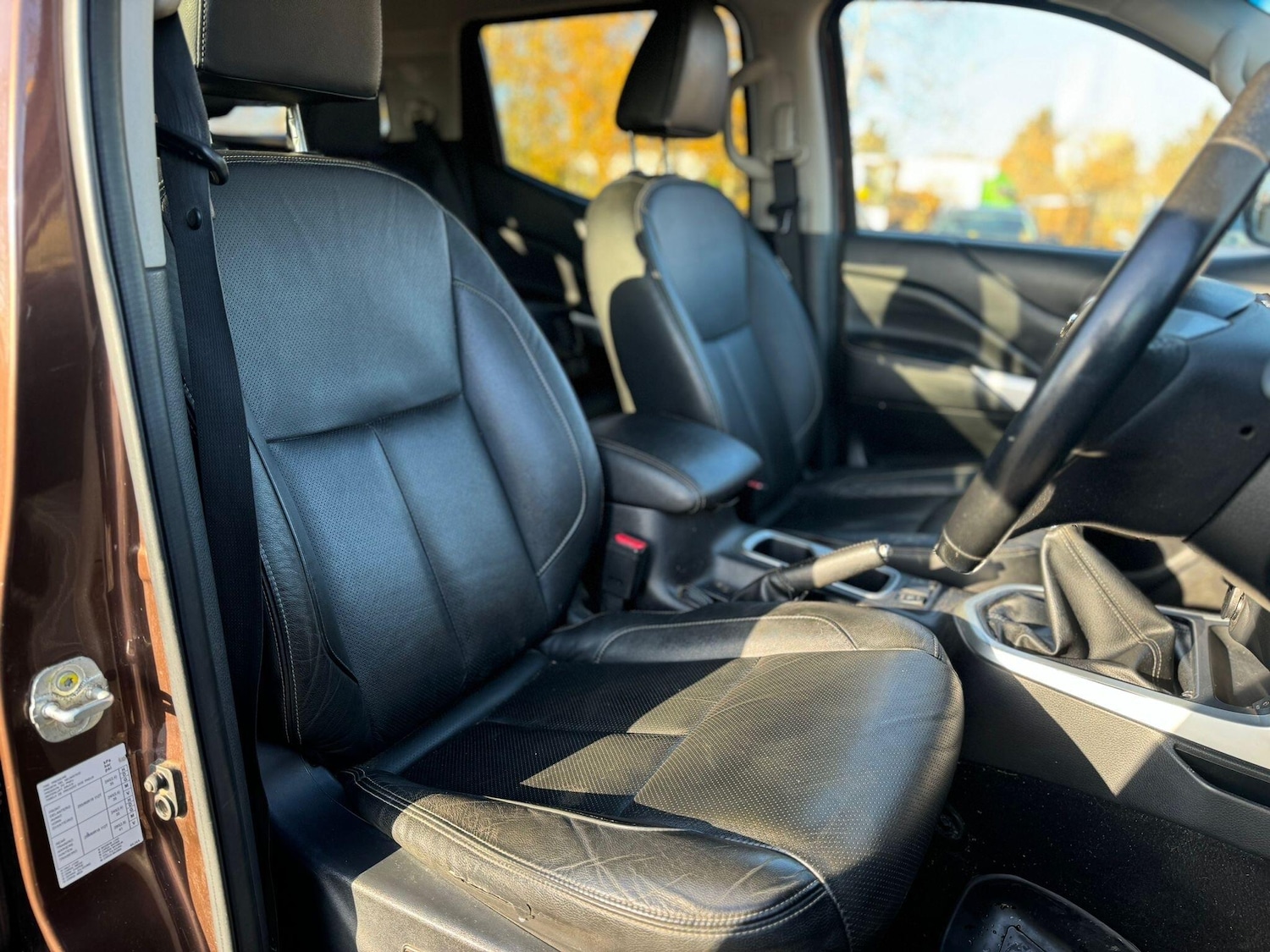 Used Nissan Navara 2017 for sale - 76801958: Photo 13