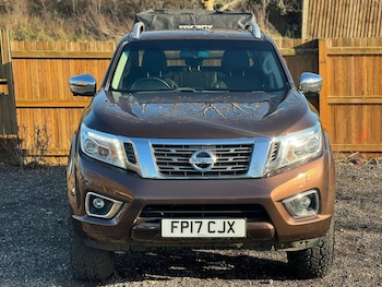 Used Nissan Navara 2017 for sale - 76801958: Photo