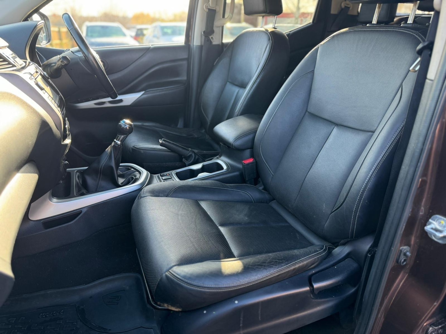 Used Nissan Navara 2017 for sale - 76801958: Photo 30