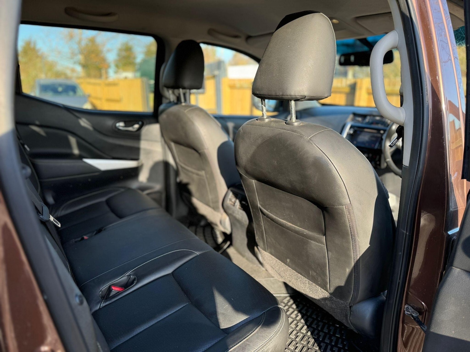 Used Nissan Navara 2017 for sale - 76801958: Photo 40