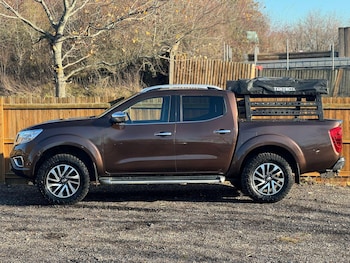 Used Nissan Navara 2017 for sale - 76801958: Photo