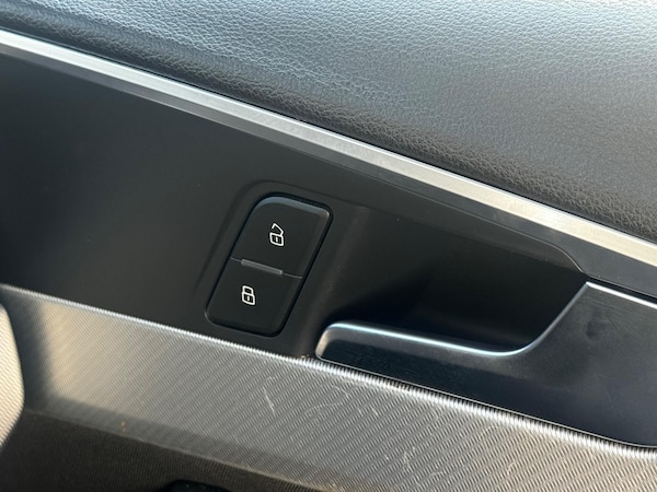 Used Audi A4 Avant 2016 for sale - 76020701: Photo 29