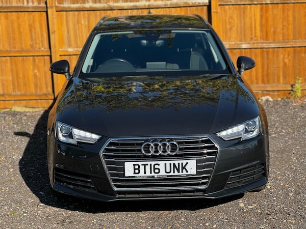 Used Audi A4 Avant 2016 for sale - 76020701: Photo 2