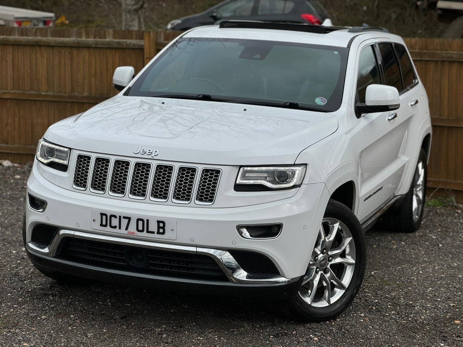 Used Jeep Grand Cherokee 2017 for sale - 77722518: Photo 3