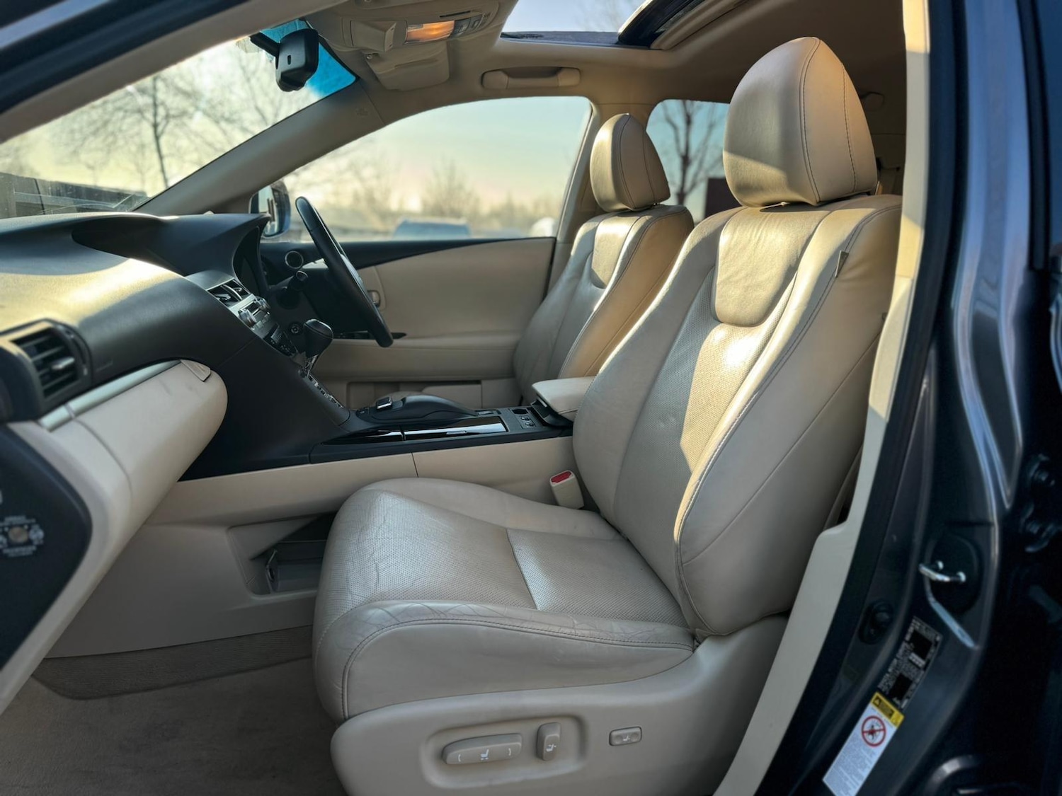 Used Lexus RX 2014 for sale - 77267097: Photo 54