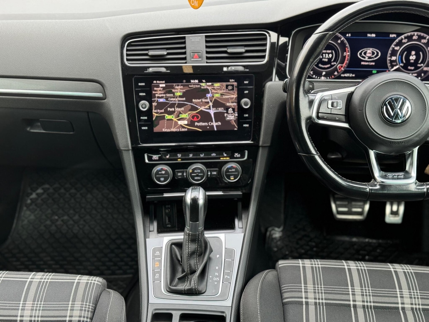 Used Volkswagen Golf 2018 for sale - 76688526: Photo 12