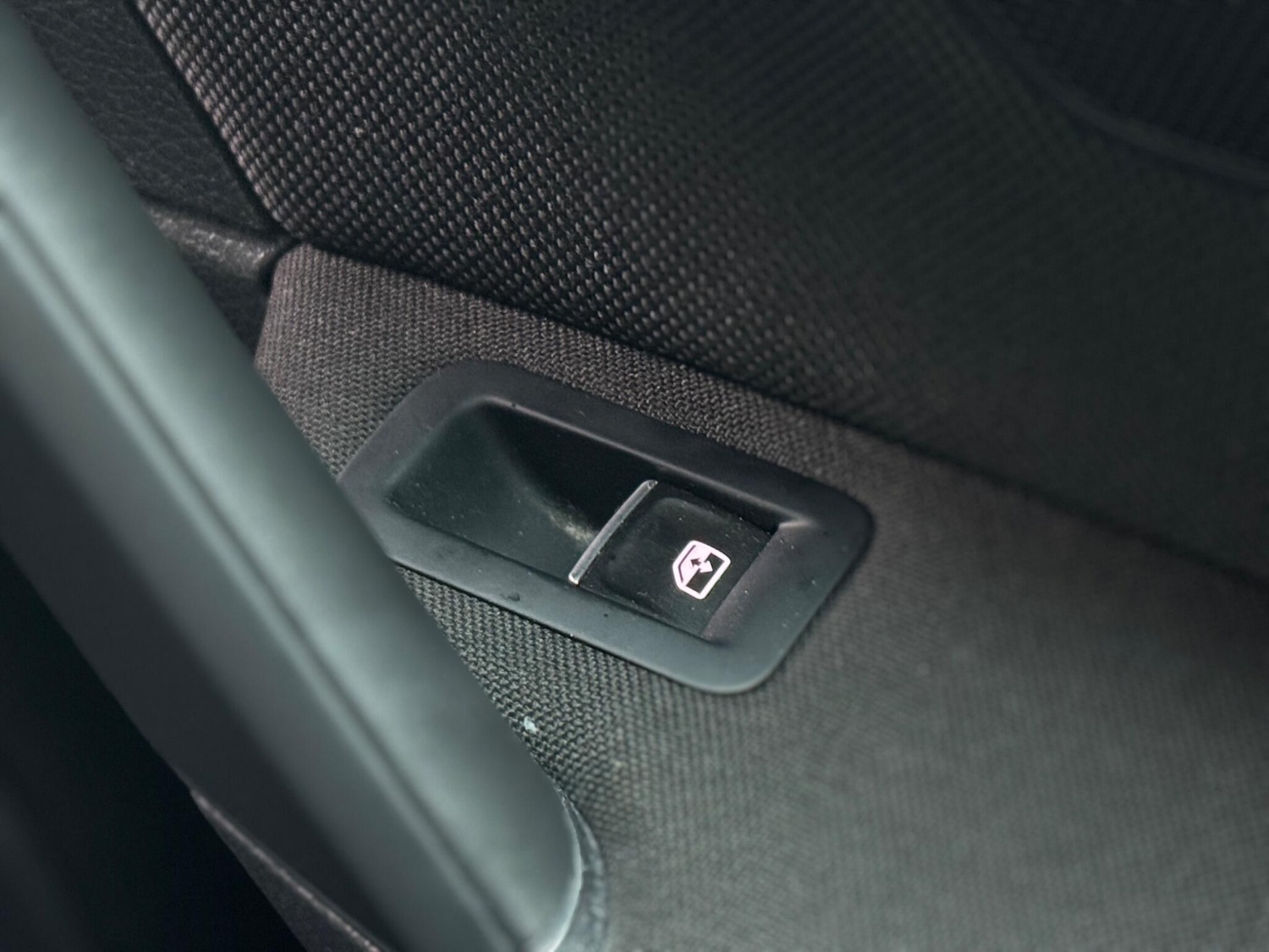 Used Volkswagen Golf 2018 for sale - 76688526: Photo 24