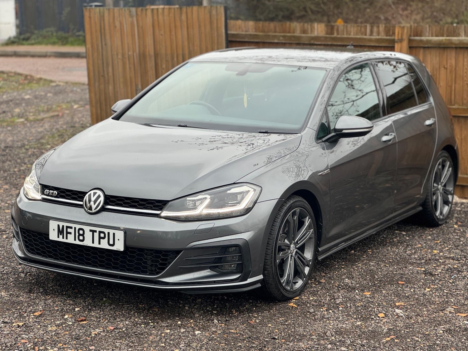 Used Volkswagen Golf 2018 for sale - 76688526: Photo 3
