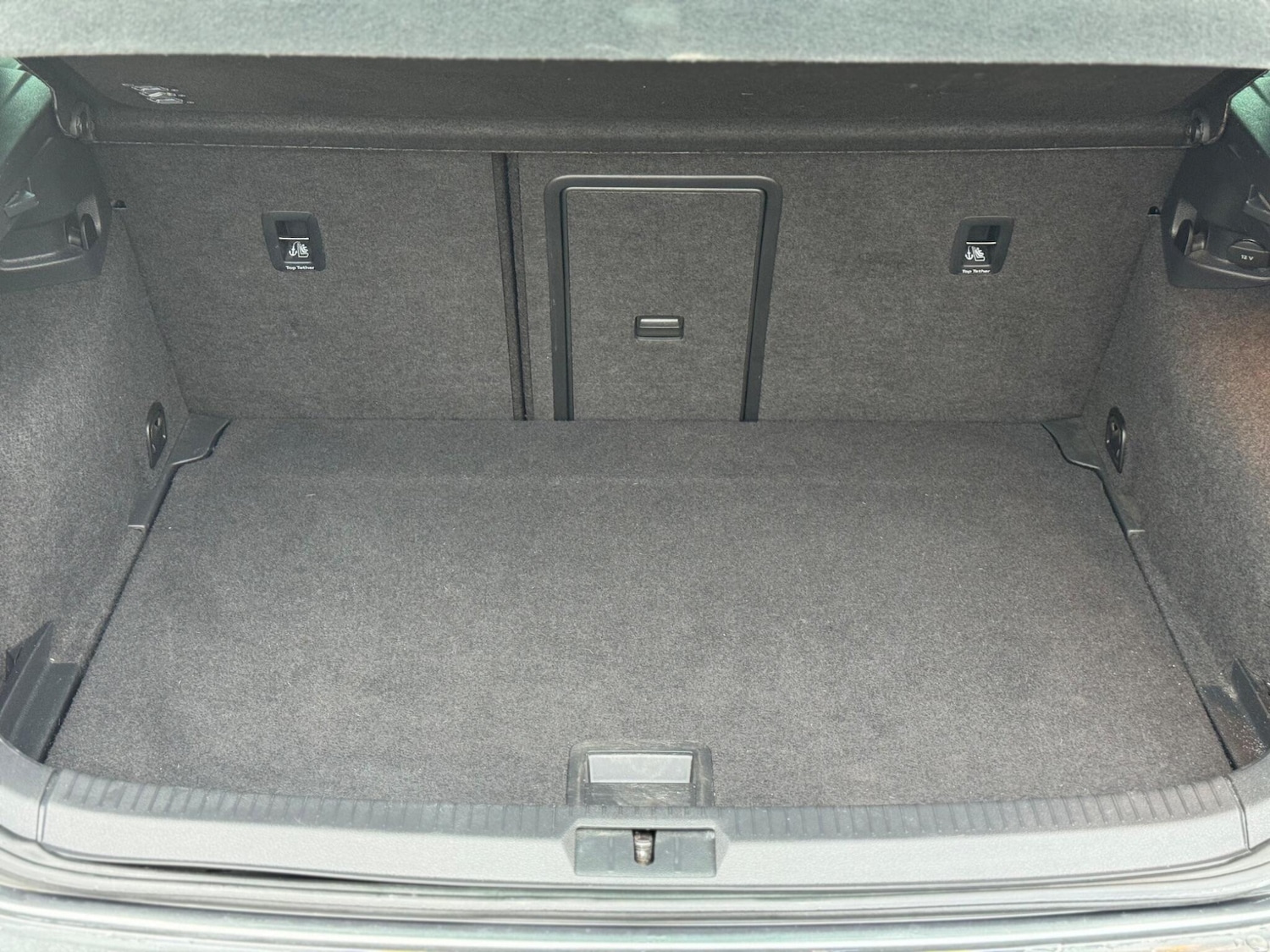 Used Volkswagen Golf 2018 for sale - 76688526: Photo 44