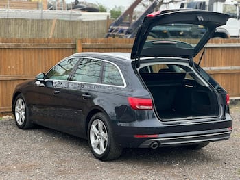 Used Audi A4 2017 for sale - 79712030: Photo