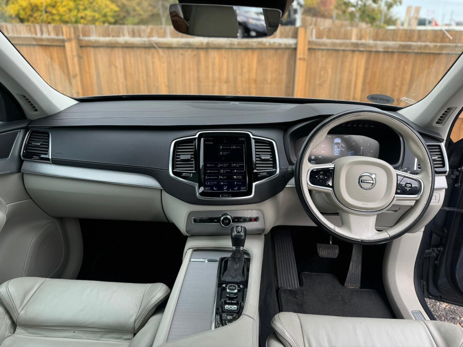 Used Volvo XC90 2016 for sale - 75977589: Photo 11