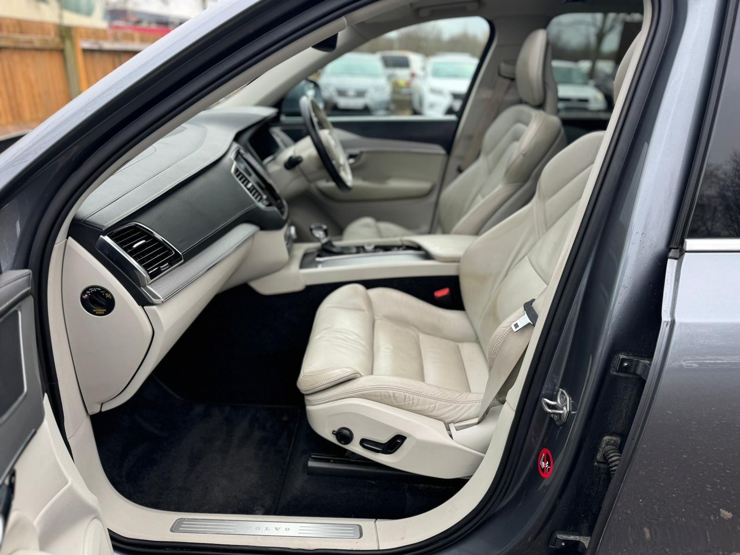 Used Volvo XC90 2016 for sale - 75977589: Photo 63