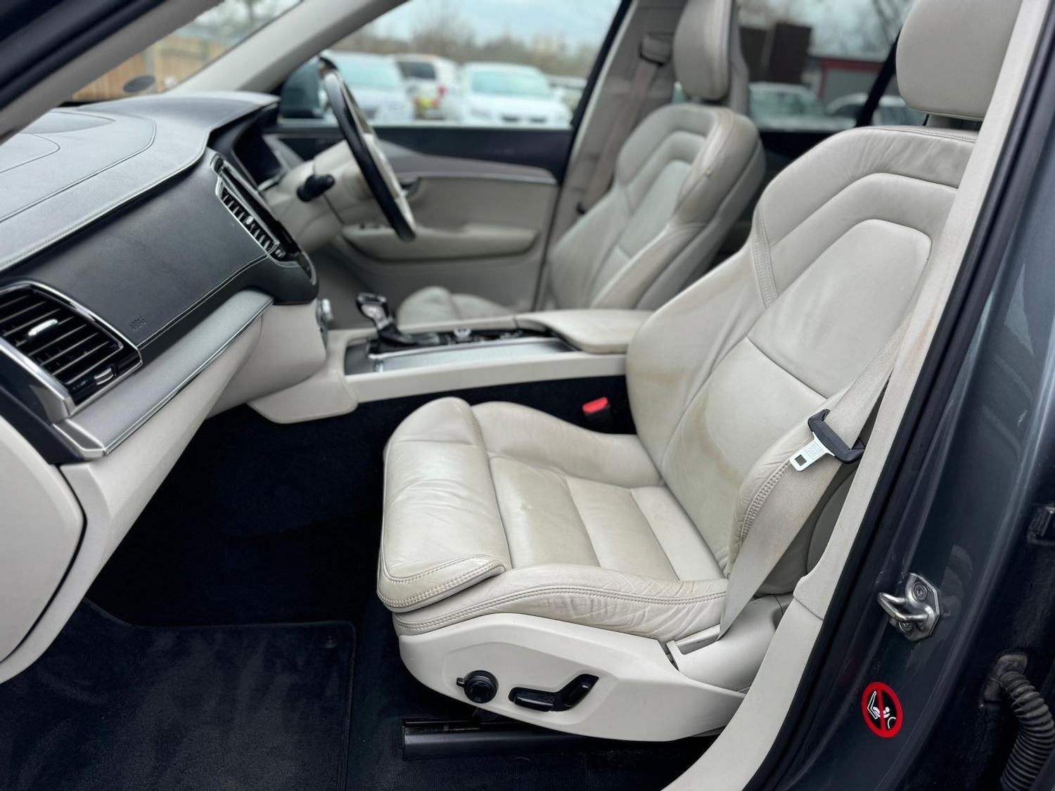 Used Volvo XC90 2016 for sale - 75977589: Photo 64