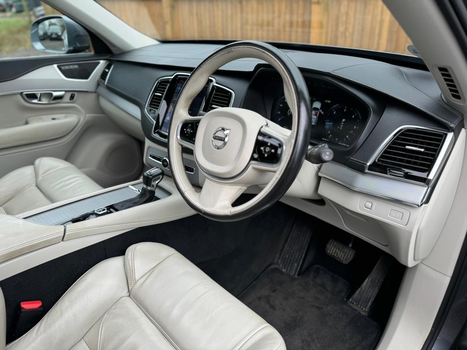 Used Volvo XC90 2016 for sale - 75977589: Photo 74