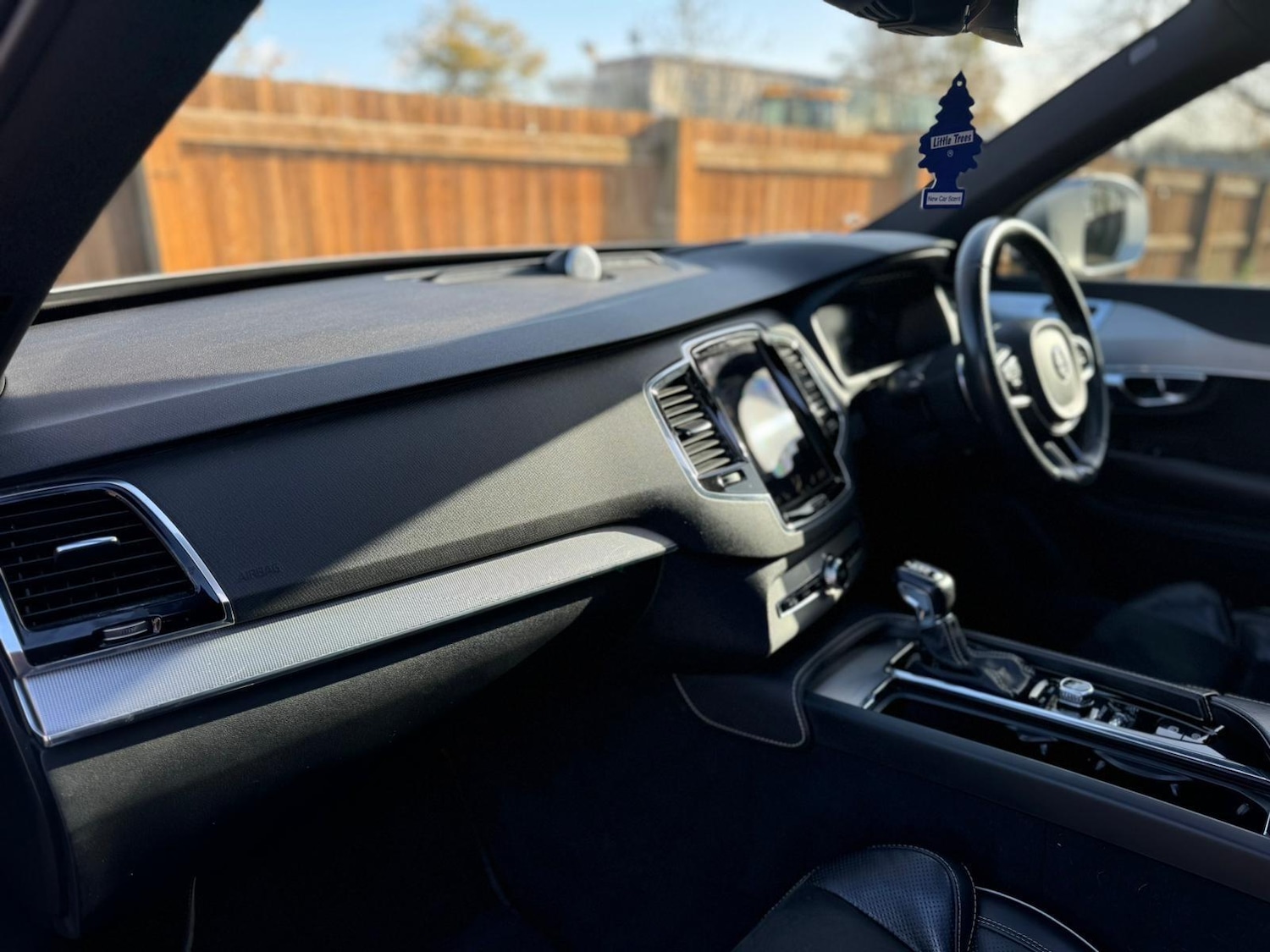 Used Volvo XC90 2017 for sale - 76607510: Photo 10