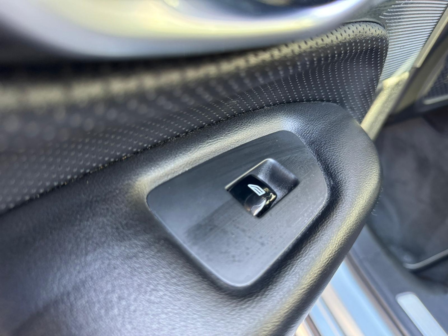 Used Volvo XC90 2017 for sale - 76607510: Photo 24