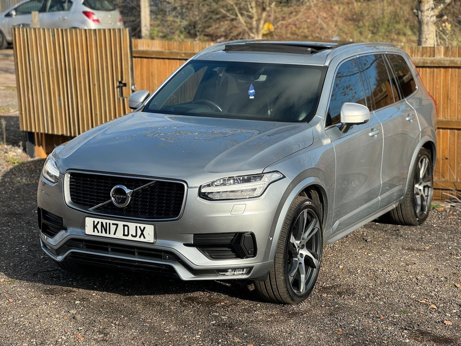 Used Volvo XC90 2017 for sale - 76607510: Photo 3