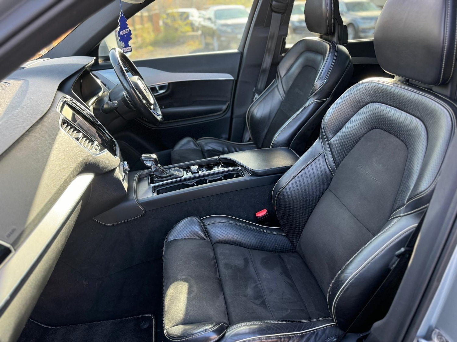 Used Volvo XC90 2017 for sale - 76607510: Photo 44