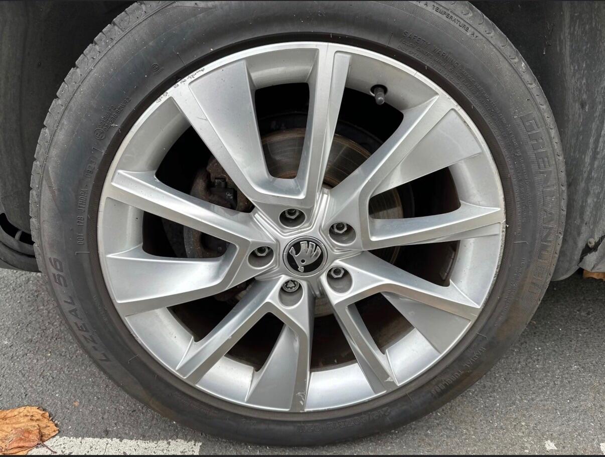 Used Skoda Karoq 2019 for sale - 76446403: Photo 9