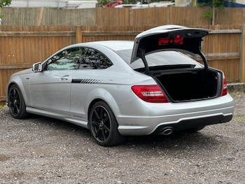 Used Mercedes-Benz C Class 2012 for sale - 78684263: Photo