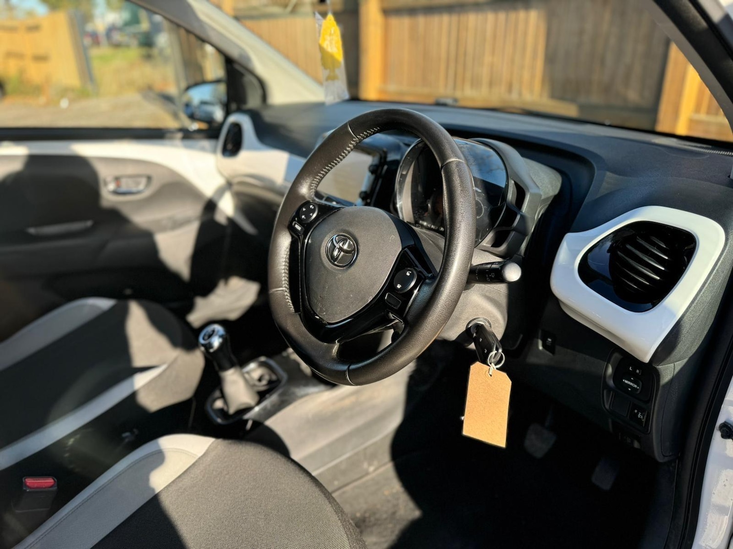 Used Toyota AYGO 2017 for sale - 76714205: Photo 14